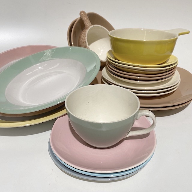 DINNERWARE, 1950s Miscellaneous Crockery